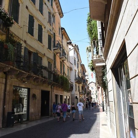 Dimora Noemi Lägenhet Verona Exteriör bild