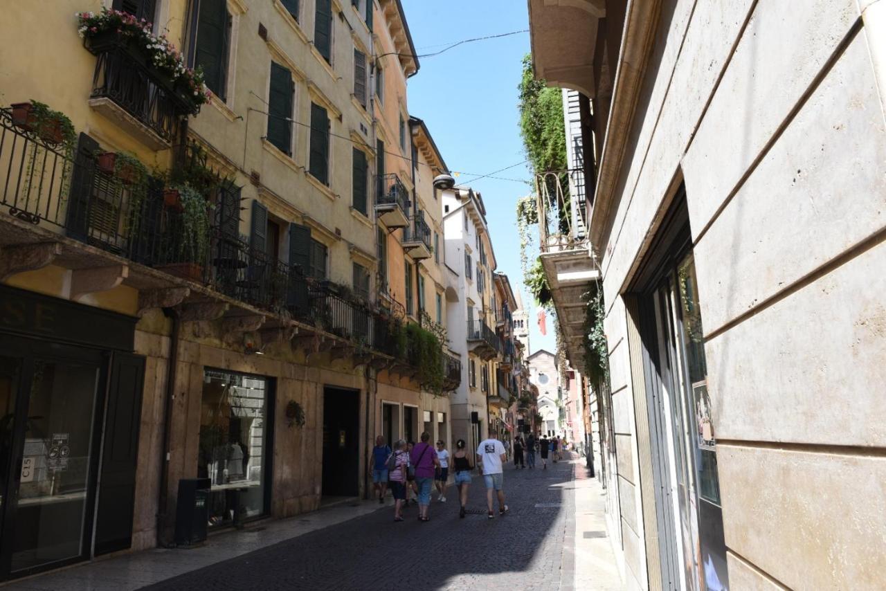 Dimora Noemi Lägenhet Verona Exteriör bild
